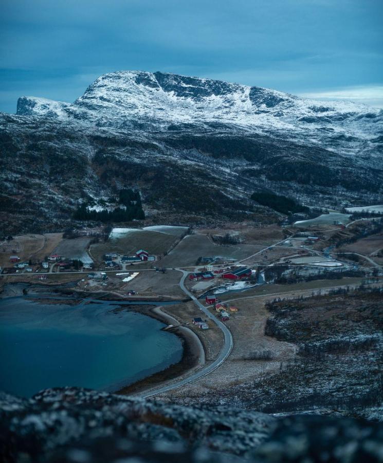 Storjord Farmstay Ranchhouse Kvaloya Eksteriør bilde