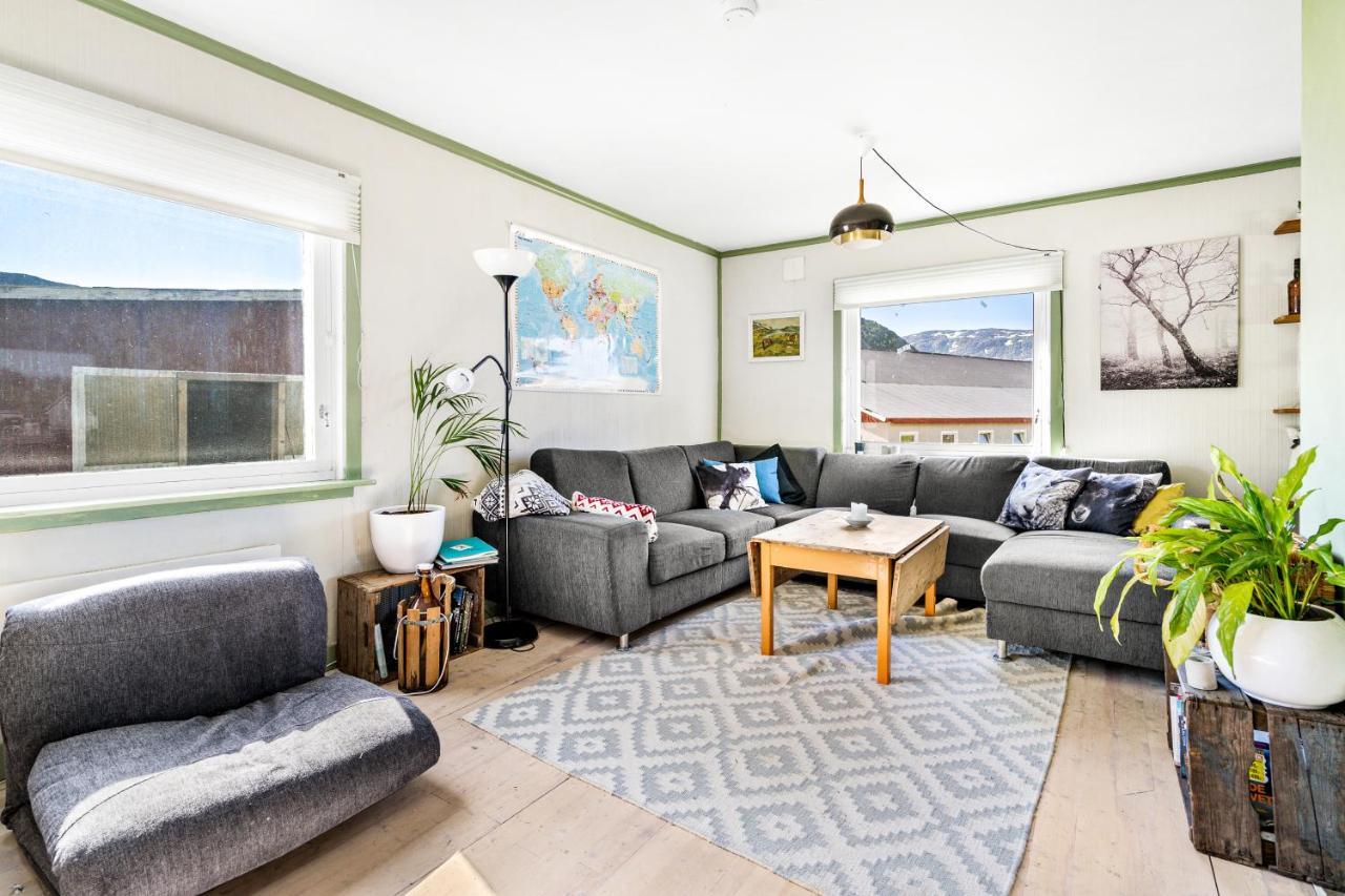 Storjord Farmstay Ranchhouse Kvaloya Eksteriør bilde